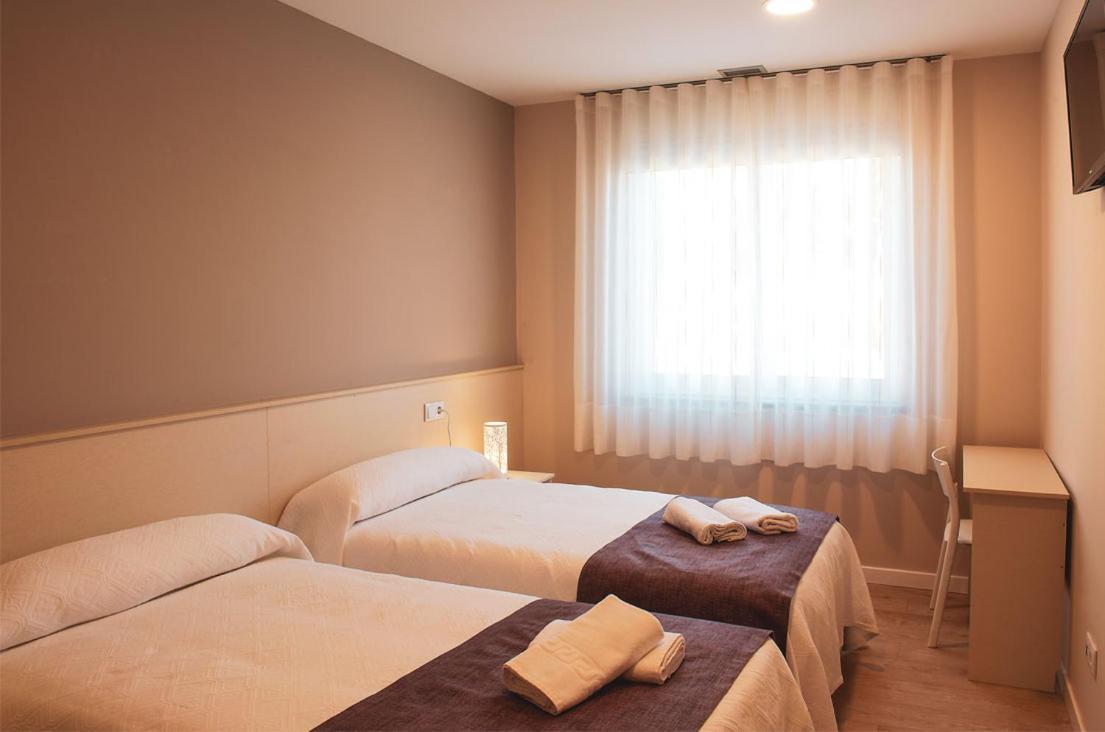 Hotel La Puerta De Arzúa Esterno foto